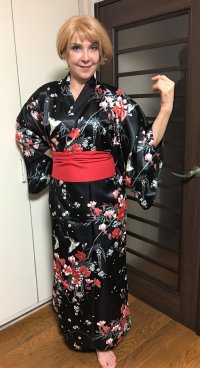 Magnolia  "Kimono" robe