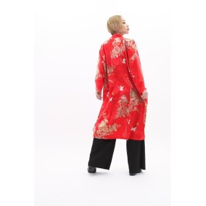 Photo: Silk Chrysanthemum & Crane "Happi-Coat" robe