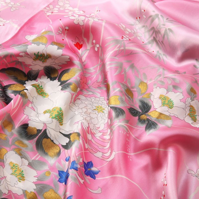 Photo: Silk Graceful Flower "KIMONO" robe