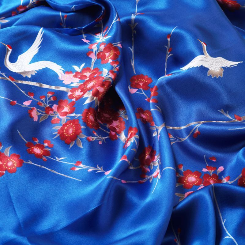 Photo: Silk "SAKURA"(CHERRY) ＆ Crane "KIMONO" robe