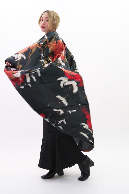 Photo: Silk Crane "KIMONO" robe