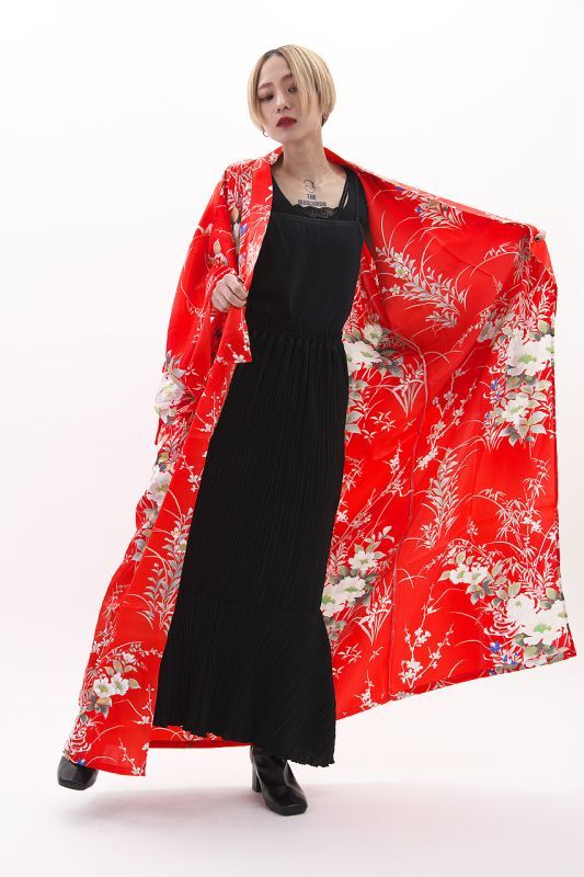 Photo1: Silk Graceful Flower "KIMONO" robe